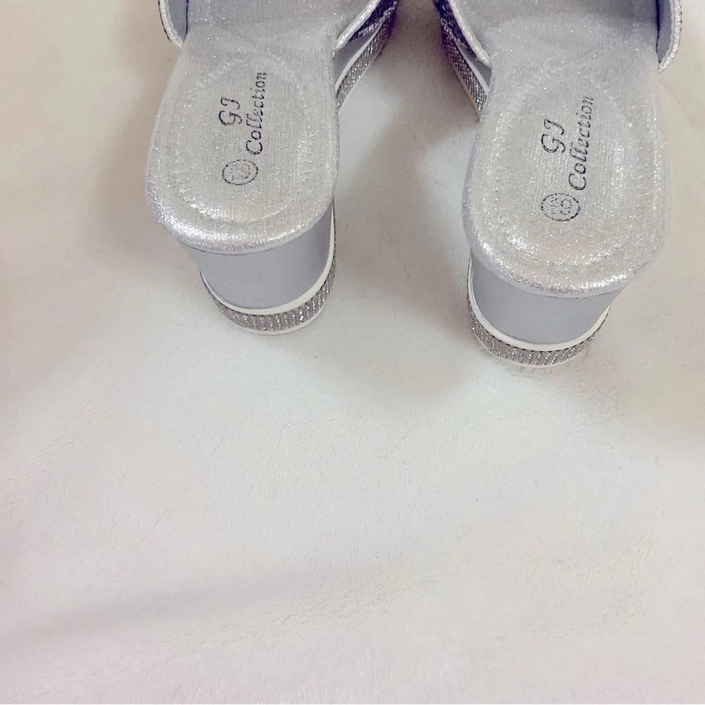 GJ Collection Silver Rhinestone Wedge Sandals Size 6.5 NWOT